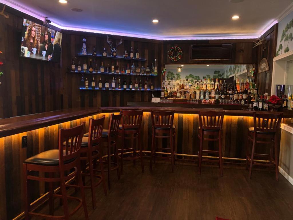 Jones Beach Hotel Wantagh Екстериор снимка